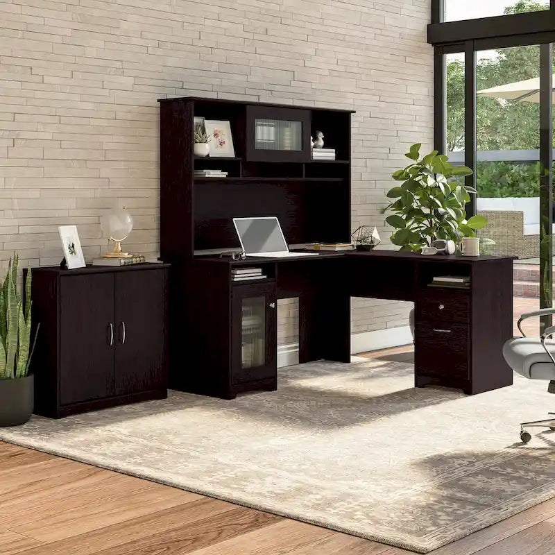 Petit meuble de rangement avec portes