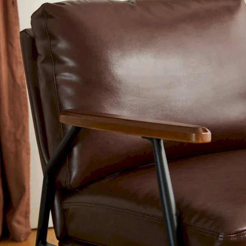 Fauteuil d'appoint 28W en similicuir souple de style moderne du milieu du siècle - 28 L x 31 P x 30,75 H